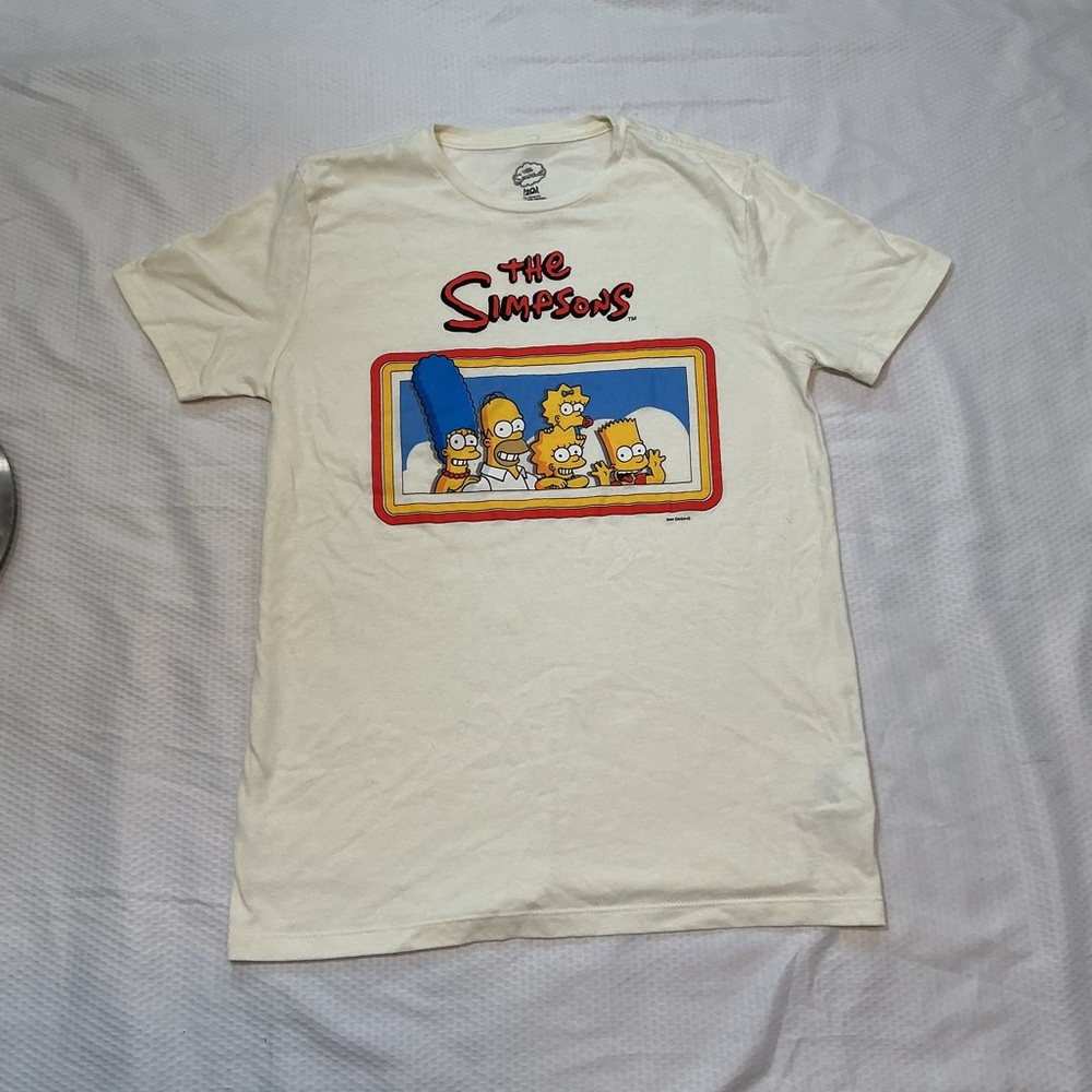 Vintage   The Simpsons Graphic Tee - Yellow Family Print